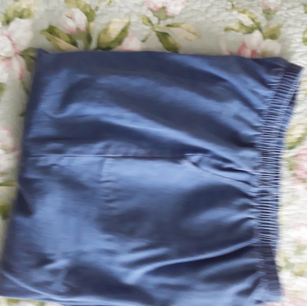 Denim and Company Capris Denim Color